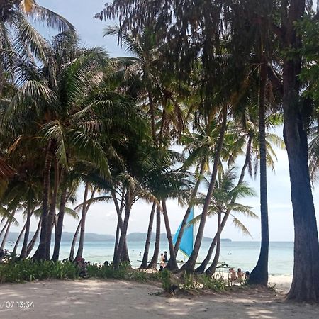 Boracay Coco Huts Hotel Balabag  Exterior foto